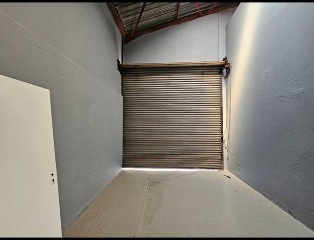 264M² FACTORY TO LET IN ANDERBOLT